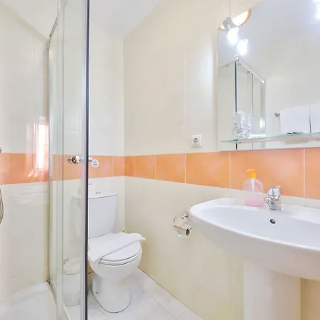 5 Bicas ゲストハウス アヴェイロ